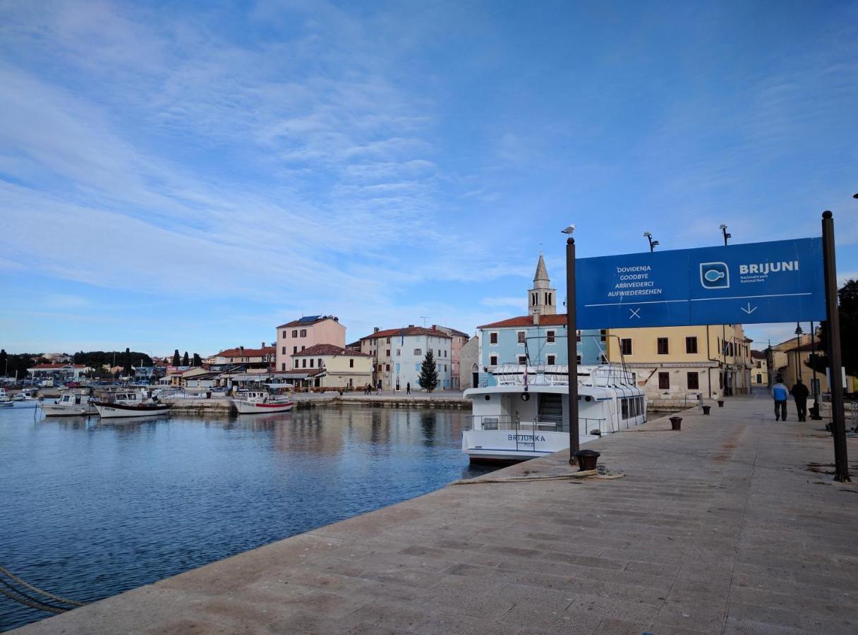 Holiday Apartment Near The Beach Fažana Екстериор снимка